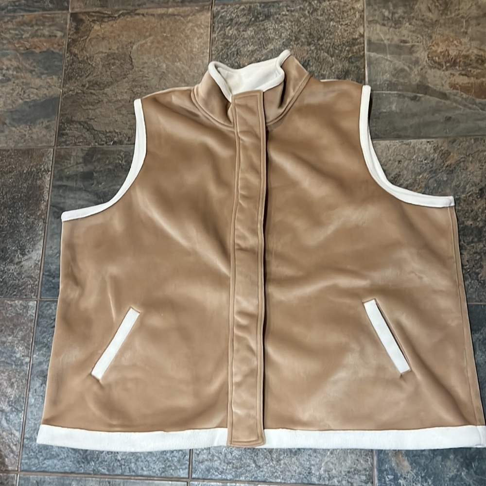 Denim & Co. Vest - Picture 3 of 6